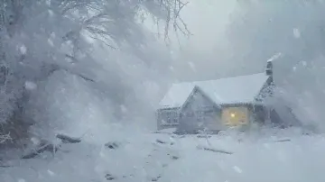 24 Hour Intense Blizzard in a Lonely Wooden House┇Winter Snowstorm White Noise┇Snowfall & Wind Sound